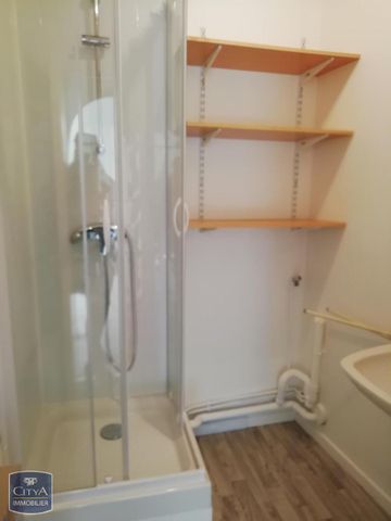 Location Appartement 2 pièces 25m² LES PONTS DE CE 49130 - Photo 4