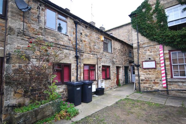 Flat 2 Ryder Court, 10 Market Place, Masham, HG4 4EB - Photo 1