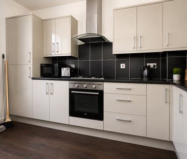 Crowther Road, London, SE25 5QP - Photo 6