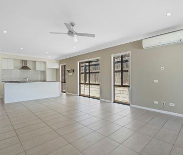 Beautiful Family Home In Ormeau! - Photo 1