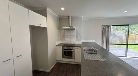 4 Bedroom family home - Photo 4