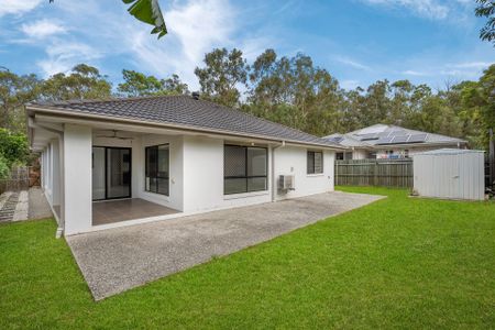 Large Home with Solar Panels - Photo 3