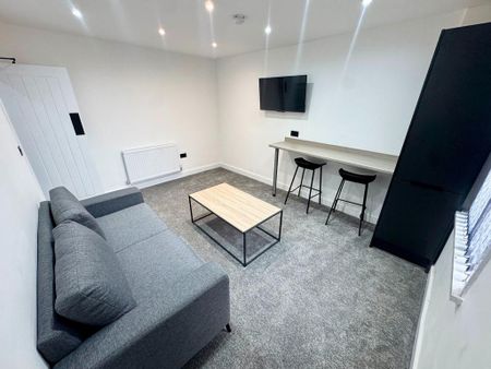 5 bedroom house share to rent - Photo 2