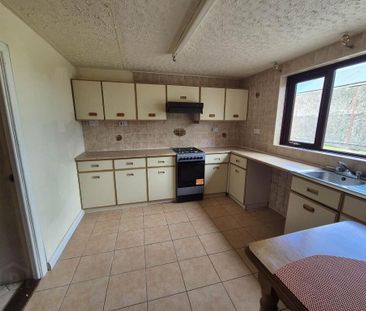 90 Manse Road, Ballycarry, Carrickfergus, BT38 9LD - Photo 5