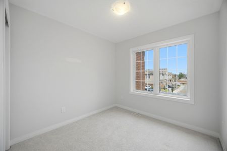For Lease - 6 Landsborough Street, East Luther Grand Valley, Ontario - Photo 3