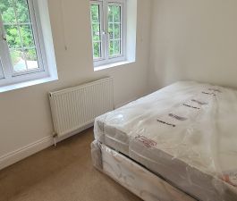 Oxford Street, **Available in June Short Let**, Woodstock, OX20 1TL - Photo 6