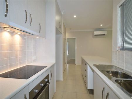 23 Monte Visto Court, Mount Louisa - Photo 5