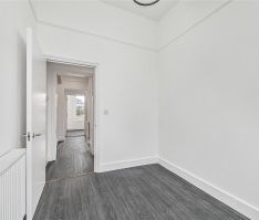 Cargreen Road, London, SE25 - Photo 2