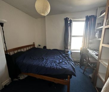 4 bedroom house share to rent - Photo 2