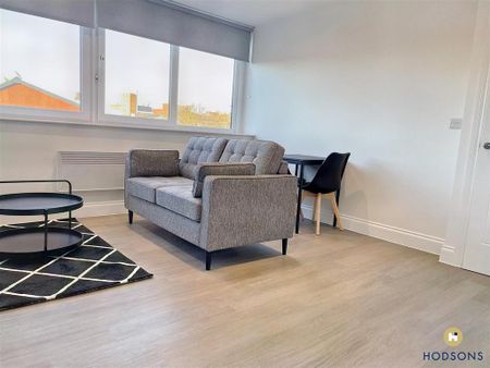 1 bedroom flat to rent - Photo 2