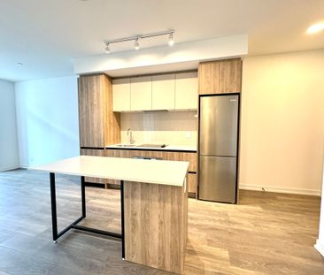 For Lease - 8 Beverley Glen Boulevard Unit# 808, Vaughan, Ontario - Photo 4