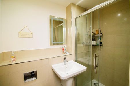 2 bedroom maisonette to rent - Photo 5