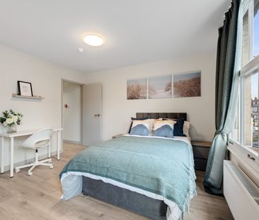 Room in a Shared House, London Road, SM4 - Photo 1