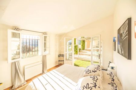 Goult - Propriété raffinée avec vue panoramique sur le Luberon - Photo 5