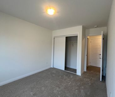 For Lease - 35 Lonsdale Road, Haldimand, Ontario - Photo 3