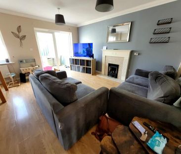 4 bedroom house to rent - Photo 1