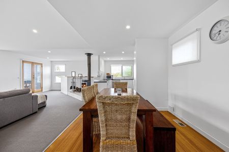 Furnished Family Home - Photo 5