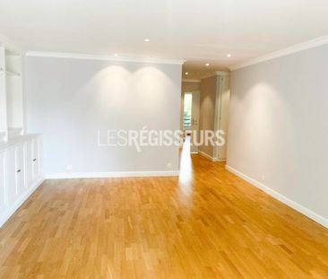 Spacieux appartement de 4 pièces avec deux balcons situé au 2ème étage - Photo 5