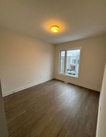 For Lease - 99 Roger Street Unit# 32, Waterloo, Ontario - Photo 3