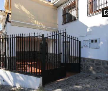 granada, Andalusia 18010 - Photo 1