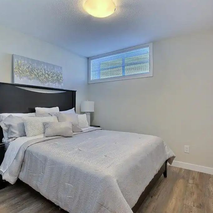 162/168 Chuka - 168 Chuka Eastbrook Chuka Townhouses — 2901 Chuka Blvd Lower Suite - AF - Photo 1