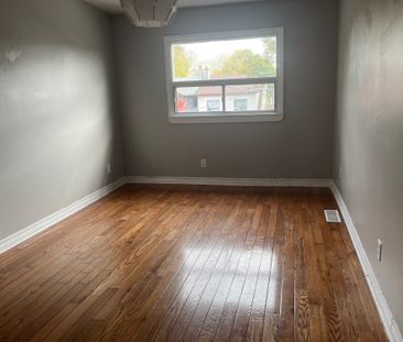 For Lease - 194 Westmount Avenue Unit# 2nd floor, Toronto, Ontario - Photo 3