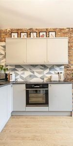 1 bedroom flat to rent - Photo 3