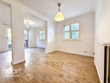 3 bedroom detached house to rent - Photo 2