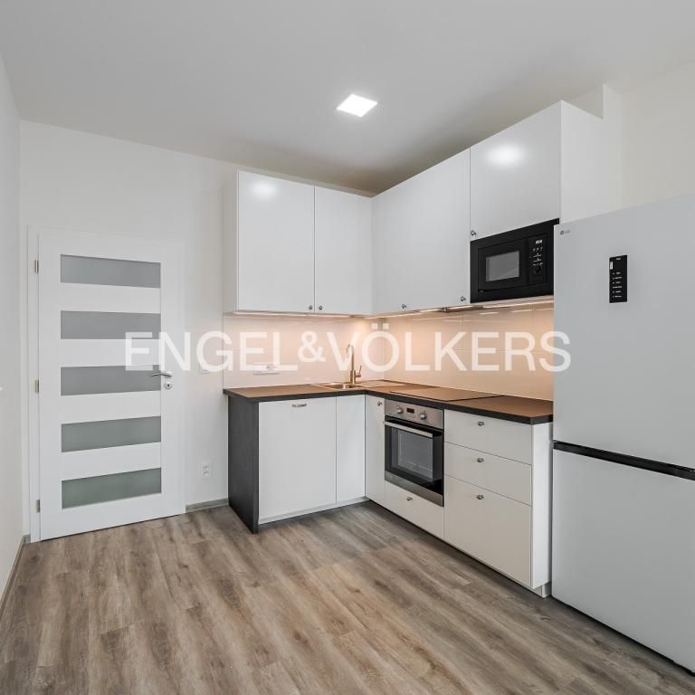 Pronájem bytu 2+kk 44 m2 - Фото 1