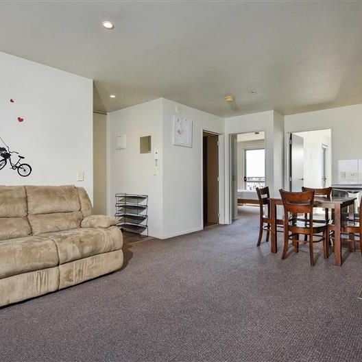 FURNISHED 2- Bedroom - Fabulous and Such a Great Location! - Photo 1