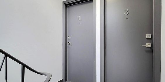 2-bedroom - 24 Boulevard Saint-Elzéar Ouest, Laval - Photo 3