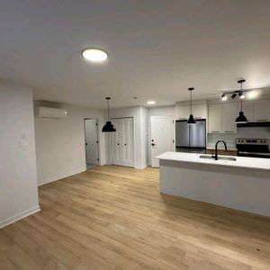 Logement 41/2 neuf ,électroménagers inclus. - Photo 2