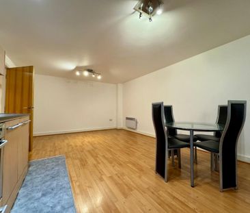 1 bedroom flat to rent - Photo 2
