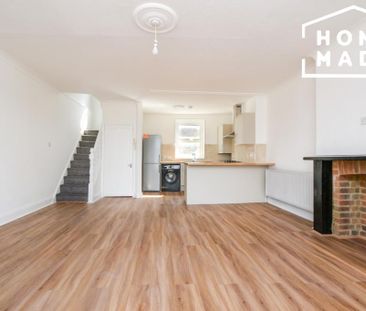 3 bedroom terraced house to rent - Photo 1
