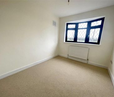 2 bedroom bungalow to rent - Photo 1