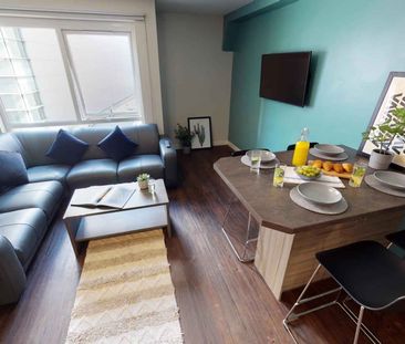 Silver 3 Bed Apartment - Photo 5