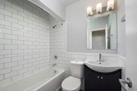 Pharmacy Apartments - Photo 3