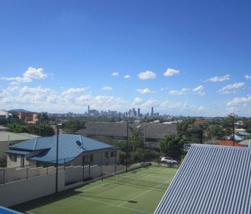 Unit 3/49 Nicholson Street, Greenslopes. - Photo 1