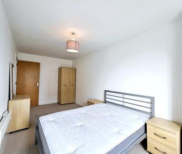 2 bedroom apartment to rent - Photo 4