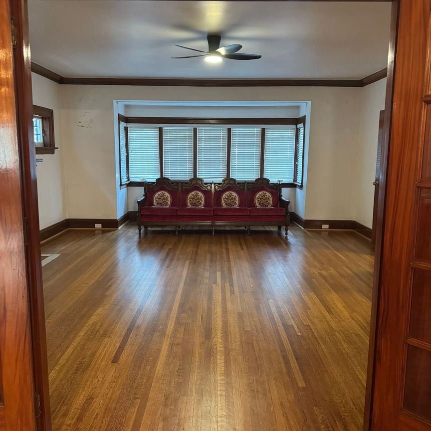 For Lease - 1274 Broadview Avenue, Toronto, Ontario - Photo 1