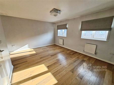 Edgar Wallace Close, London, SE15 6HJ - Photo 5
