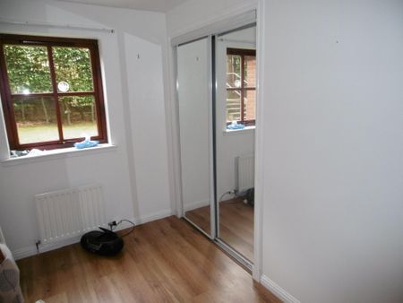 Oban Drive, Glasgow, G20 6AF - Photo 5