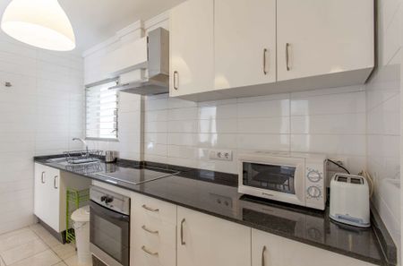 Bright room in Benimaclet - Photo 3