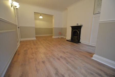 Slough, Slough, Berkshire,SL1 - Photo 2