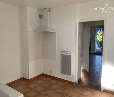 Appartement 3 pièces 57m2 MARSEILLE 8EME 950 euros - Photo 3