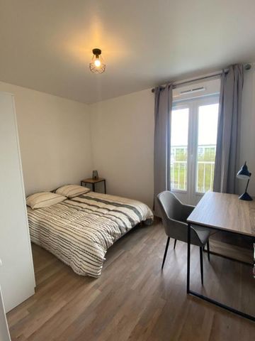 Location Appartement 4 pièces Meublé 69m² ST BRIEUC 22000 - Photo 4