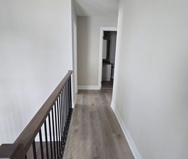 For Lease - 224 Greer Street, Barrie, Ontario - Photo 3