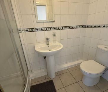 Room in a Shared House, Windmill Lane, E15 - Photo 5