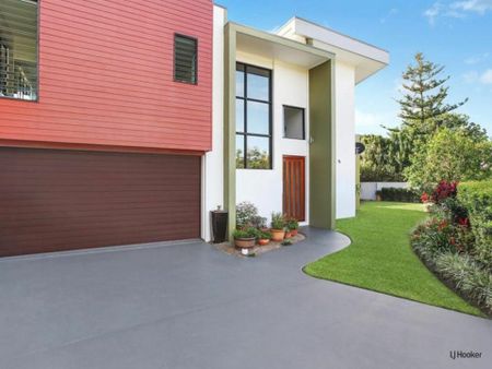 SHORT TERM LEASE AVAILABLE - Photo 5