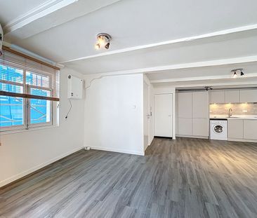 Appartement te huur: Sint Jacobsdwarsstraat 1-1 1012 ND Amsterdam - Photo 3